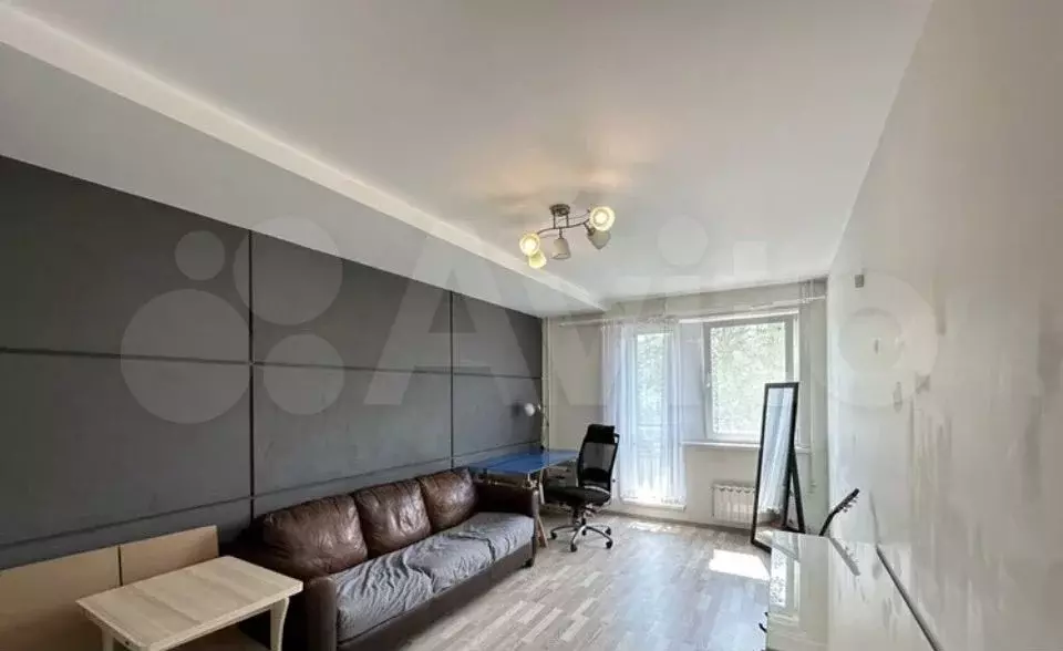 2-к. квартира, 55 м, 4/14 эт. - Фото 0