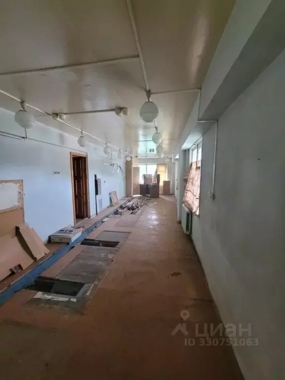 Помещение свободного назначения в Омская область, Омск 3-й мкр, ул. ... - Фото 2