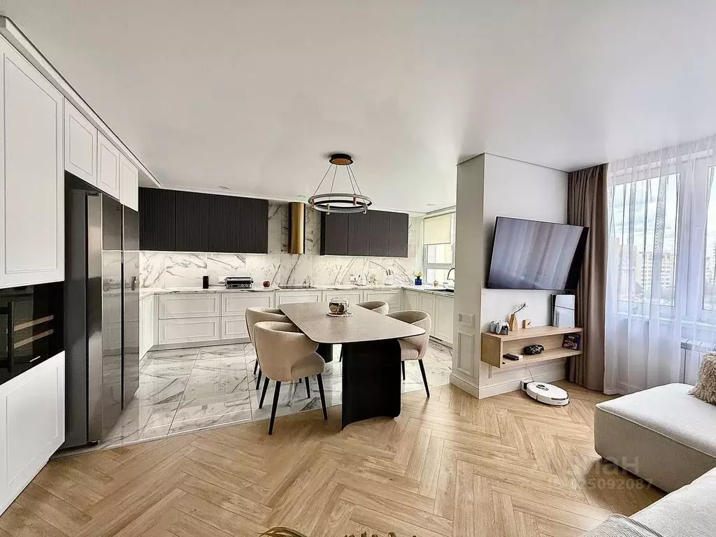 3-к кв. Свердловская область, Екатеринбург ул. Краснолесья, 10/4 (77.3 ... - Фото 2