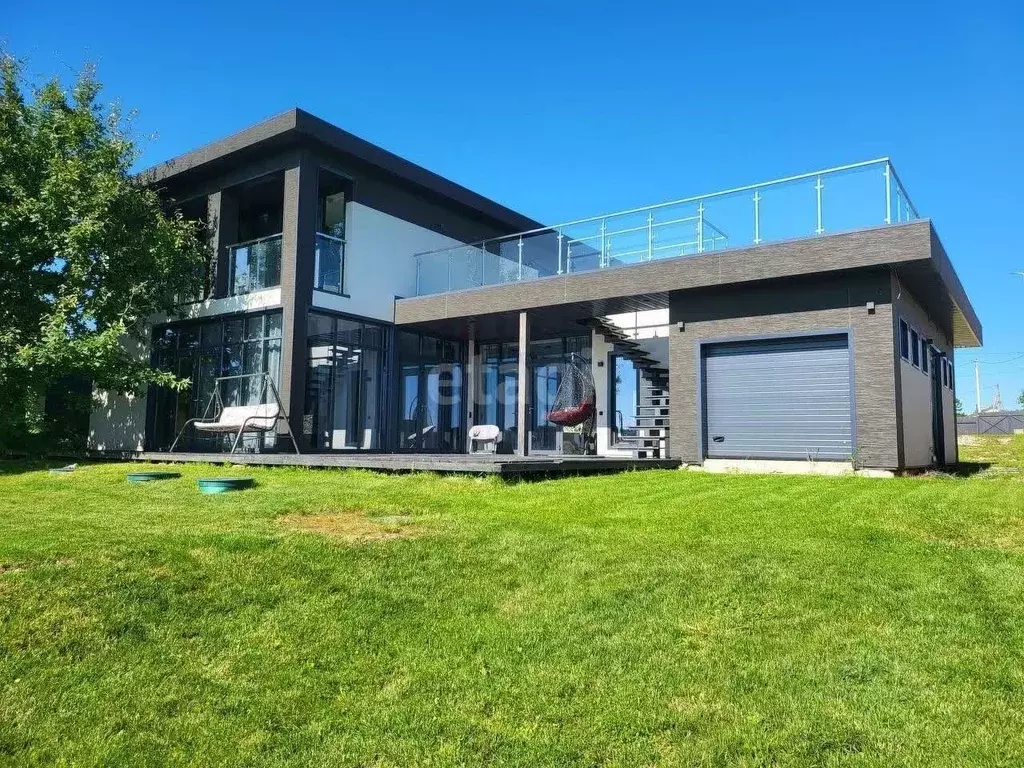 Дом в Ярославская область, Некрасовский муниципальный округ, с. ... - Фото 1