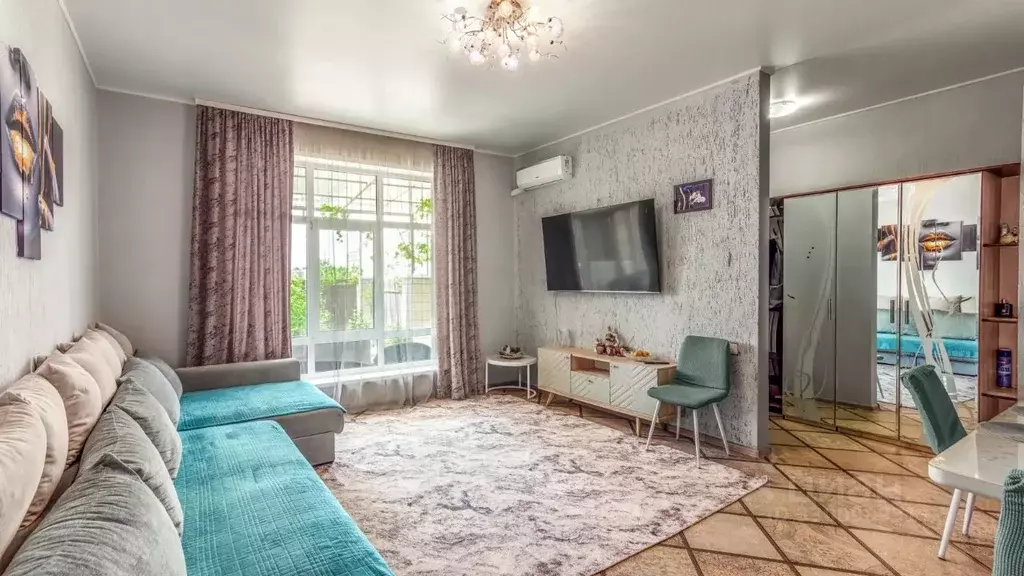 Дом в Краснодарский край, Геленджик ул. Генерала Раевского, 4 (150 м) - Фото 2
