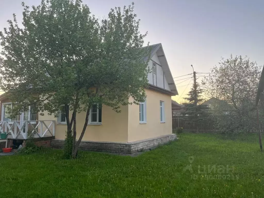 Дом в Псковская область, Псков ул. Богданова, 15 (58 м) - Фото 1