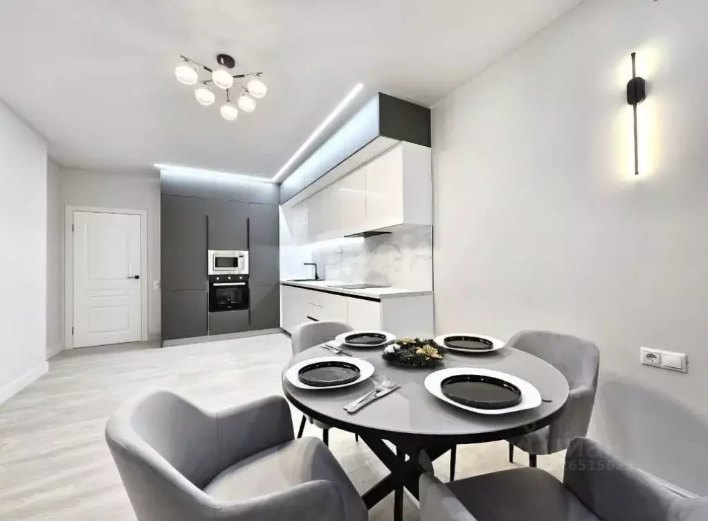 2-к кв. Татарстан, Казань ул. Адоратского, 1Б (85.0 м) - Фото 1