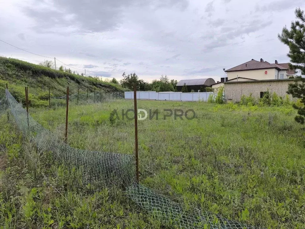 Участок в Саратовская область, с. Усть-Курдюм ул. 2-я Садовая (11.0 ... - Фото 2