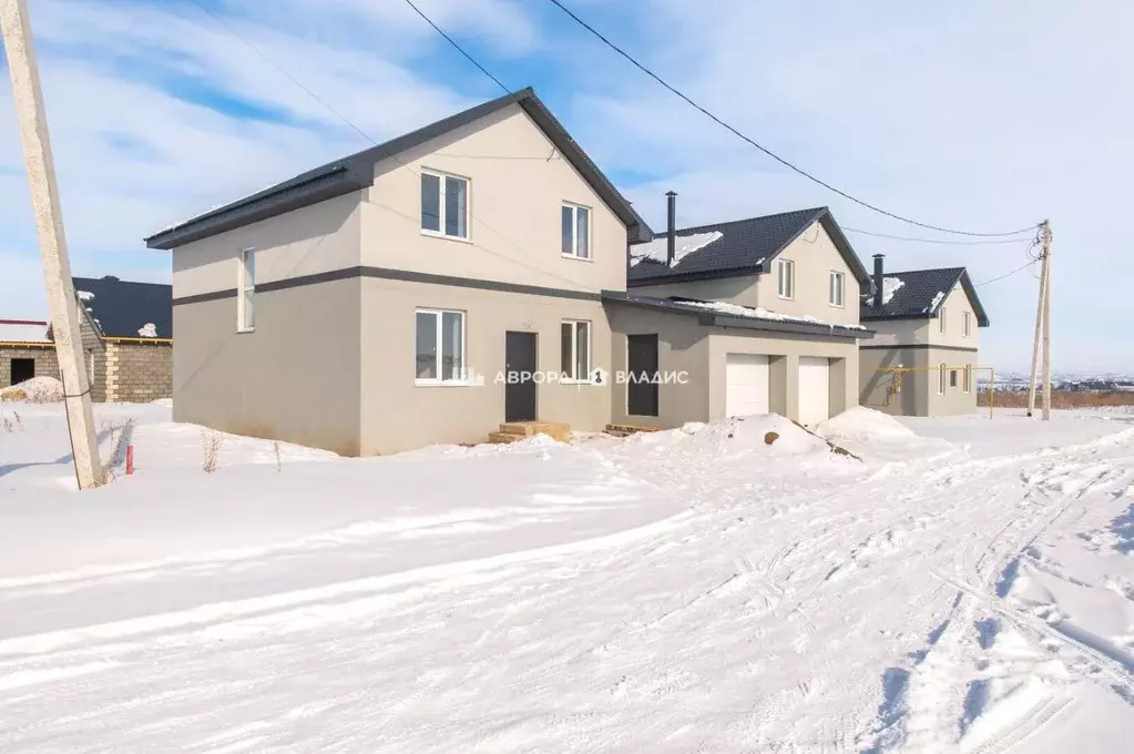 Дом в Челябинская область, Магнитогорск ул. Любимая, 120 (130 м) - Фото 2