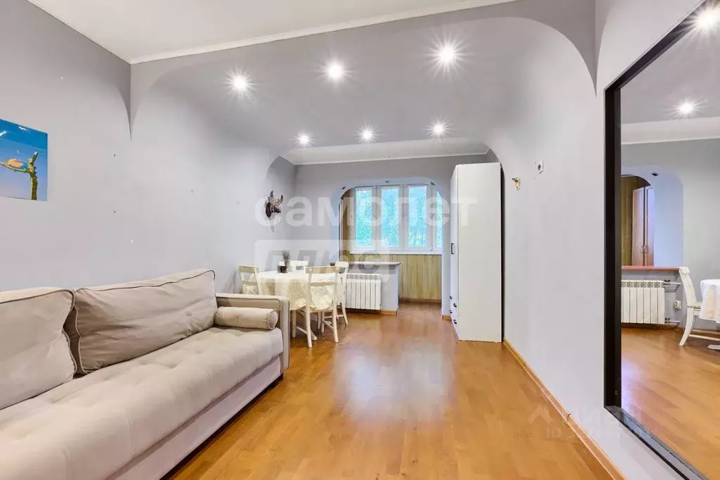 Квартира, 3 комнаты, 58.6 м - Фото 0