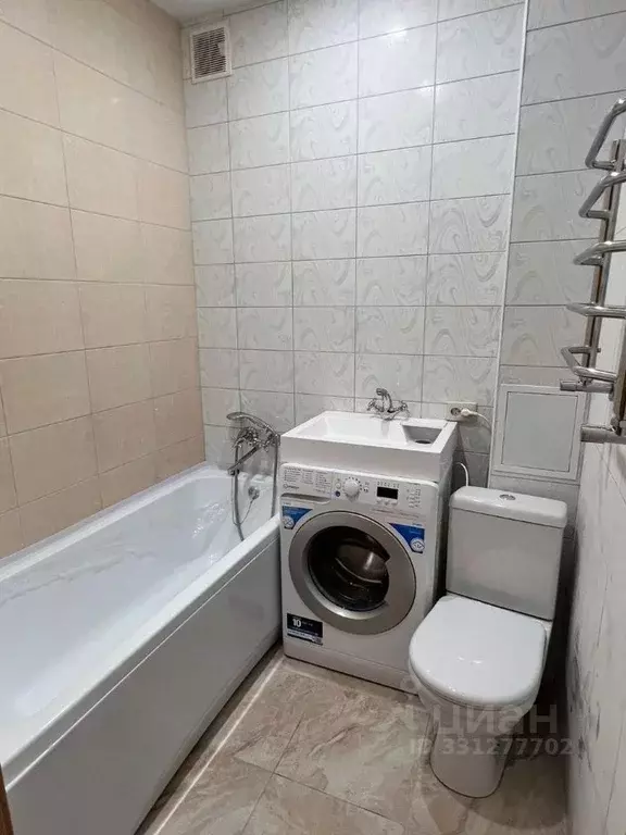 1-к кв. Краснодарский край, Динская ст-ца ул. Спортивная, 2А (35.0 м) - Фото 1