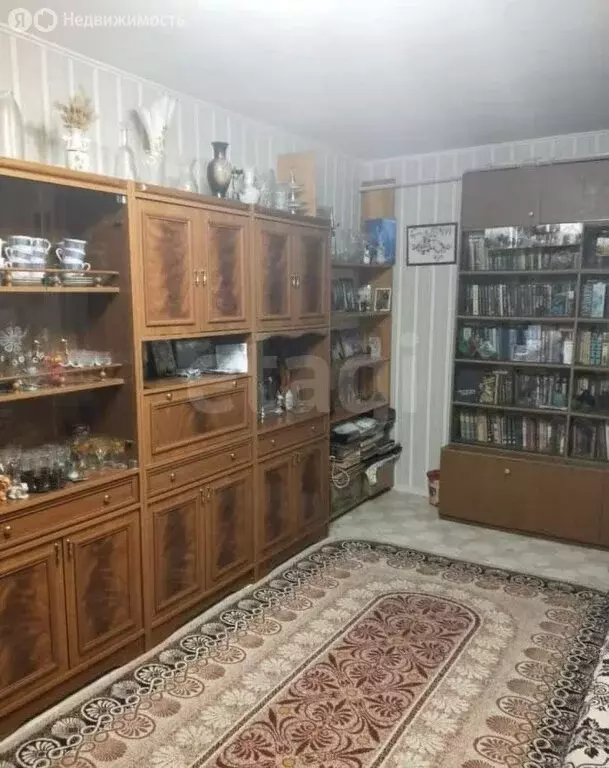 2-комнатная квартира: Тюмень, проезд Геологоразведчиков, 7 (43.8 м) - Фото 0