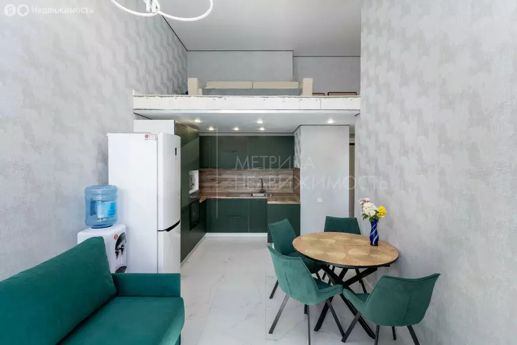 1-комнатная квартира: Тюмень, улица Павла Никольского, 14 (56.9 м) - Фото 1