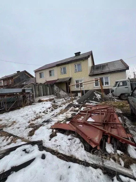 3-к кв. Бурятия, Муйский муниципальный округ, Таксимо пгт пер. ... - Фото 1