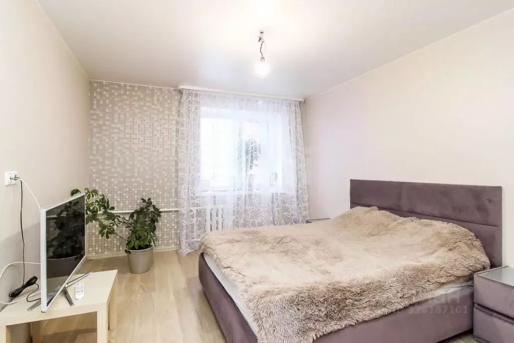 1-к кв. Тюменская область, Тюмень Солнечный проезд, 5 (36.0 м) - Фото 1