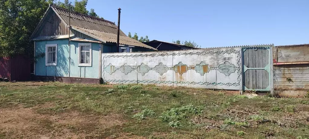 Дом в Оренбургская область, Оренбургский район, с. Никольское ... - Фото 0