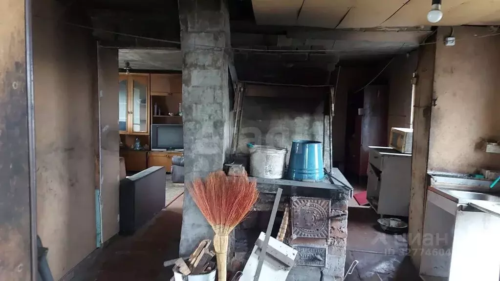 Дом в Кемеровская область, Новокузнецк ул. Верхне-Редаково, 19 (40 м) - Фото 1