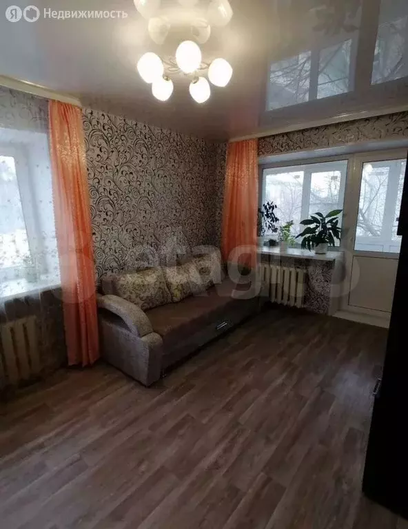1-комнатная квартира: Бор, Октябрьская улица, 57 (30 м) - Фото 0