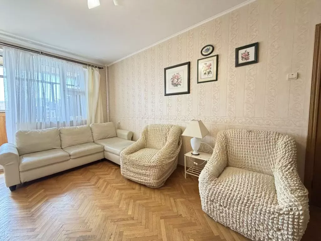 3-к кв. Москва ул. Барышиха, 32К1 (76.0 м) - Фото 1