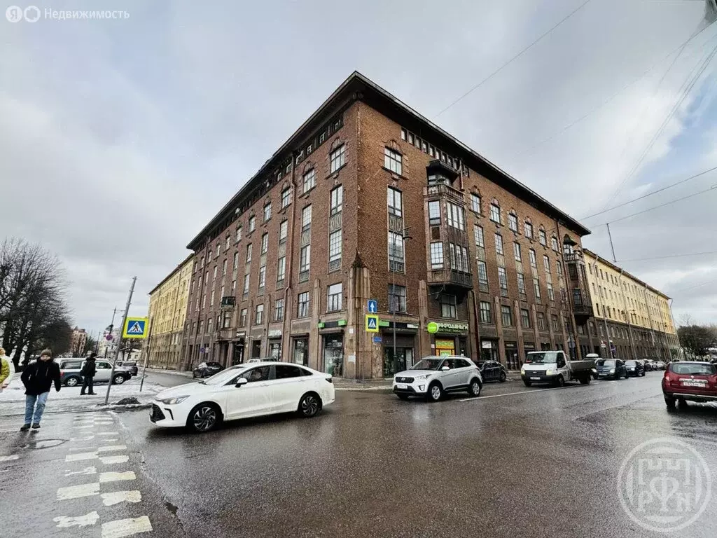 3-комнатная квартира: Выборг, проспект Суворова, 13 (131.5 м) - Фото 1