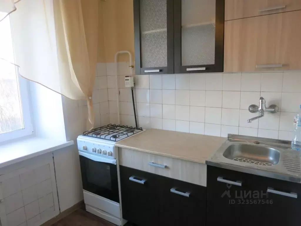 2-к кв. Омская область, Омск ул. 7-я Линия, 227 (46.0 м) - Фото 2