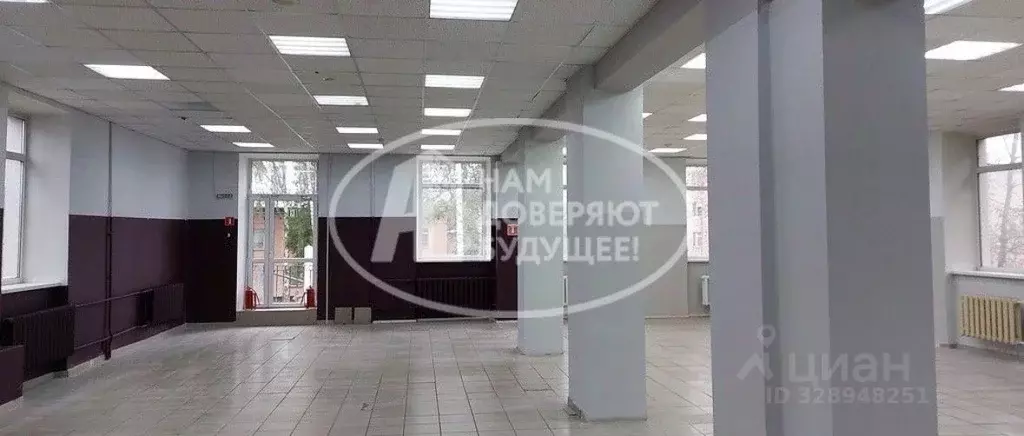 Помещение свободного назначения в Удмуртия, Глазов ул. Пряженникова, ... - Фото 2