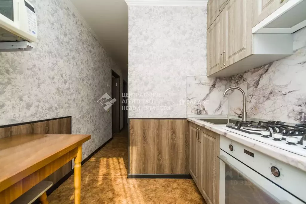 3-к кв. Рязанская область, Рязань ул. Крупской, 10к1 (60.7 м) - Фото 1