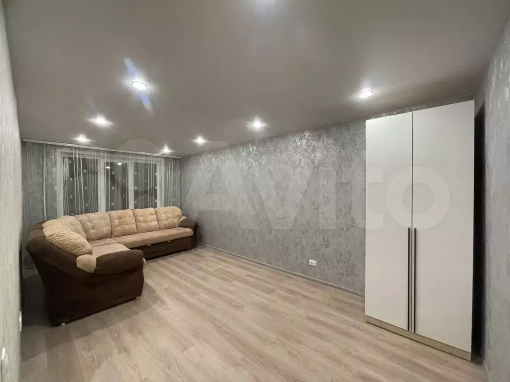 2-к. квартира, 50 м, 2/5 эт. - Фото 0