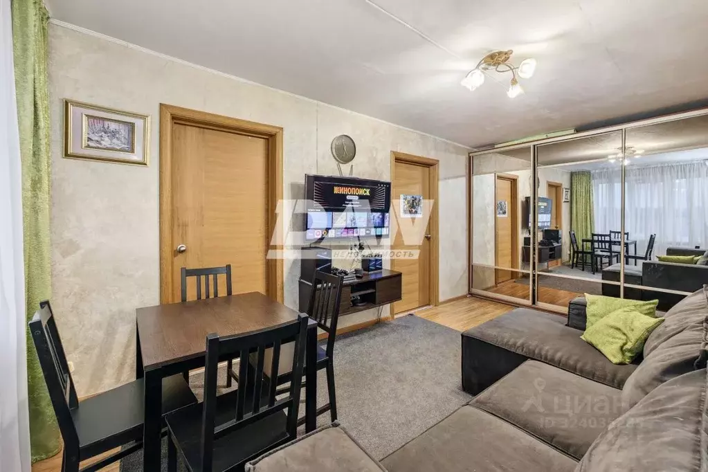 4-к кв. Челябинская область, Челябинск ул. Красного Урала, 3 (62.8 м) - Фото 1