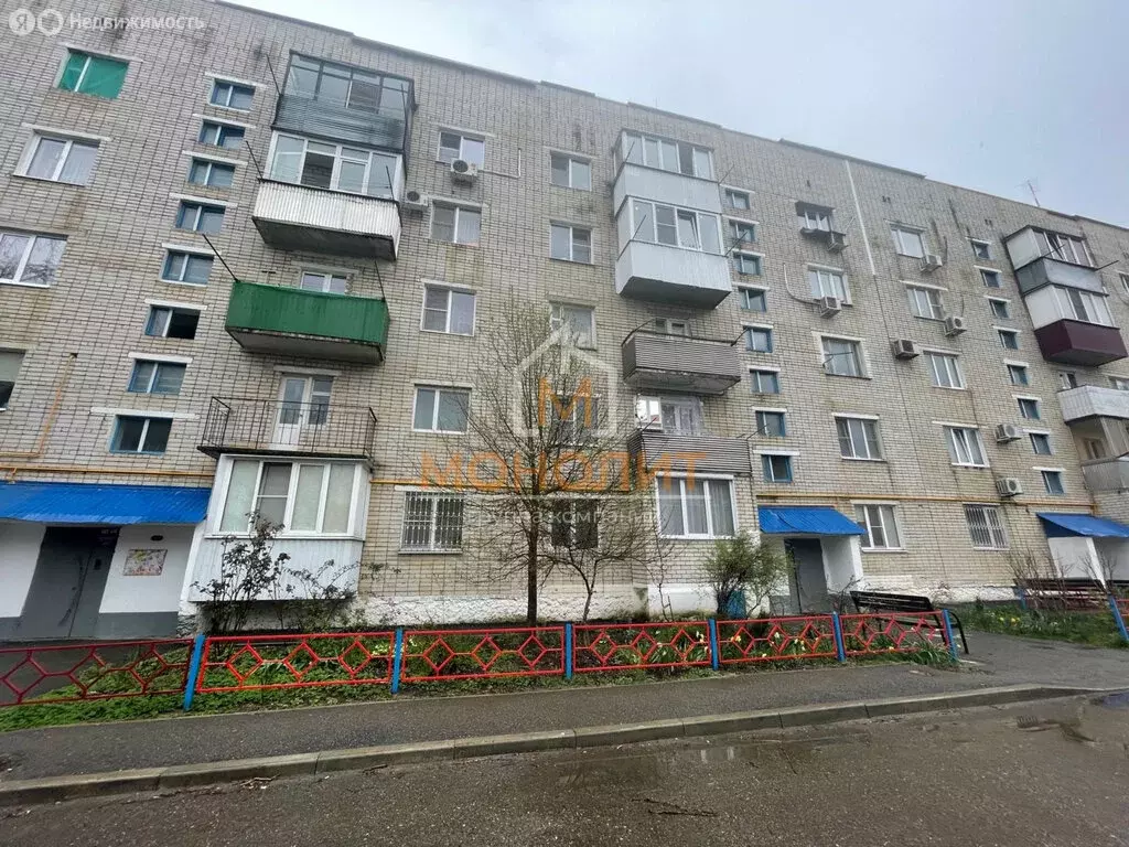 2-комнатная квартира: Горячий Ключ, улица Ленина, 236 (55 м) - Фото 0