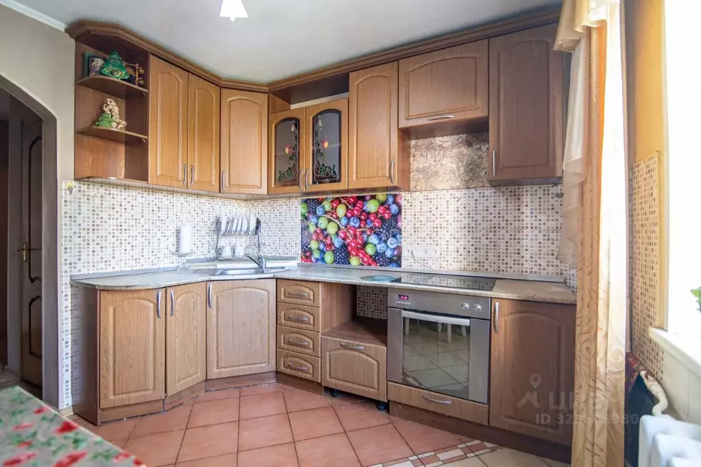 4-к кв. Алтайский край, Барнаул ул. Панфиловцев, 24/101 (97.0 м) - Фото 1
