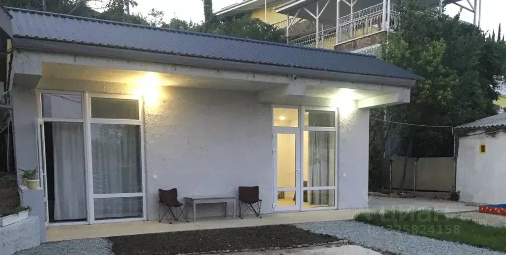 Дом в Крым, Алушта муниципальный округ, с. Солнечногорское ул. ... - Фото 2