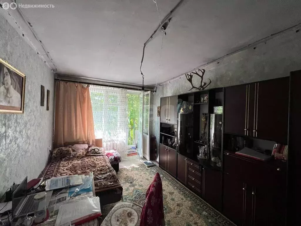 3-комнатная квартира: Севастополь, улица Гоголя, 32 (56 м) - Фото 0