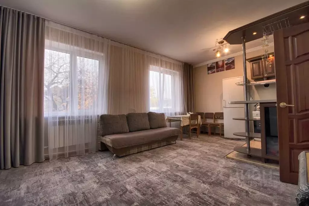 Дом в Кабардино-Балкария, Нальчик Кабардинская ул., 113 (100 м) - Фото 2