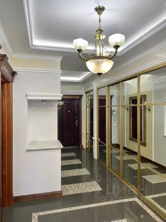 2-к кв. Краснодарский край, Сочи ул. Демократическая, 43 (90.0 м) - Фото 2