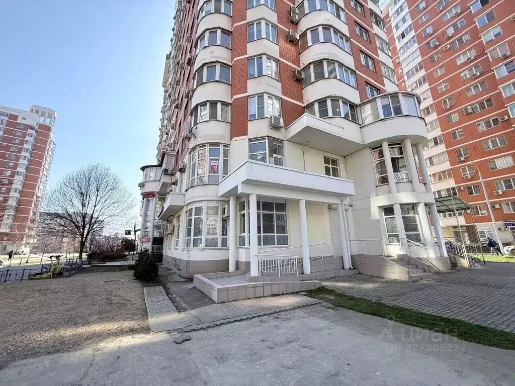 Офис в Краснодарский край, Краснодар Юбилейный мкр, бул. Клары Лучко, ... - Фото 1