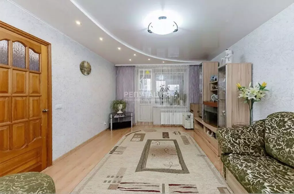 4-к кв. Свердловская область, Екатеринбург ул. Викулова, 48 (81.3 м) - Фото 1