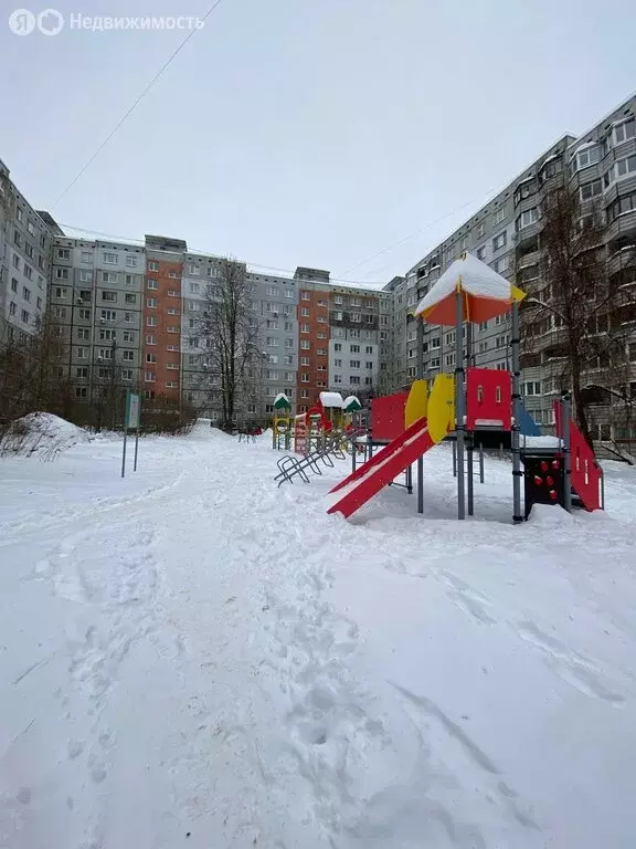 4-комнатная квартира: Тула, улица Пузакова, 17 (79 м) - Фото 2