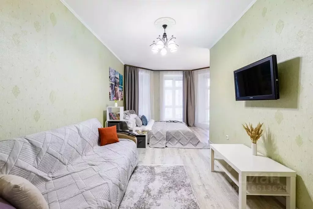 1-к кв. Татарстан, Казань ул. Баки Урманче, 8 (46.0 м) - Фото 1