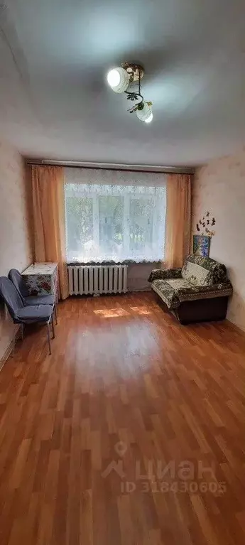 1-к кв. Чувашия, Новочебоксарск ул. Жени Крутовой, 15 (30.1 м) - Фото 0