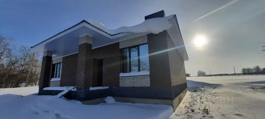 Коттедж в Башкортостан, Уфимский район, Жуковский сельсовет, д. ... - Фото 1