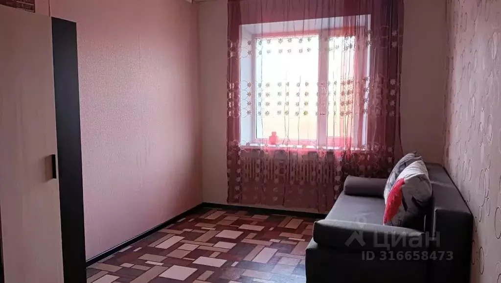 1-к кв. Белгородская область, Новый Оскол Ливенская ул., 138 (35.0 м) - Фото 0