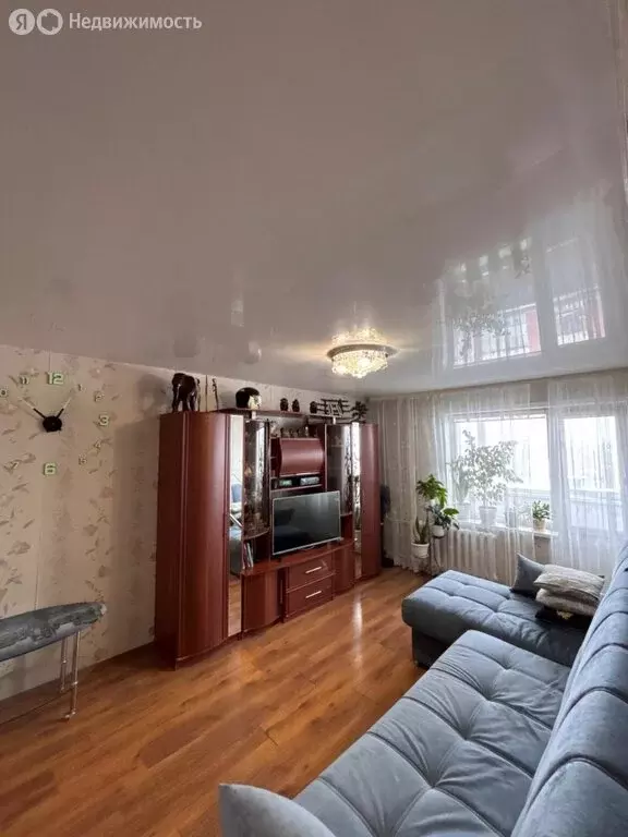 2-комнатная квартира: Ижевск, улица Степана Разина, 45 (50 м) - Фото 1
