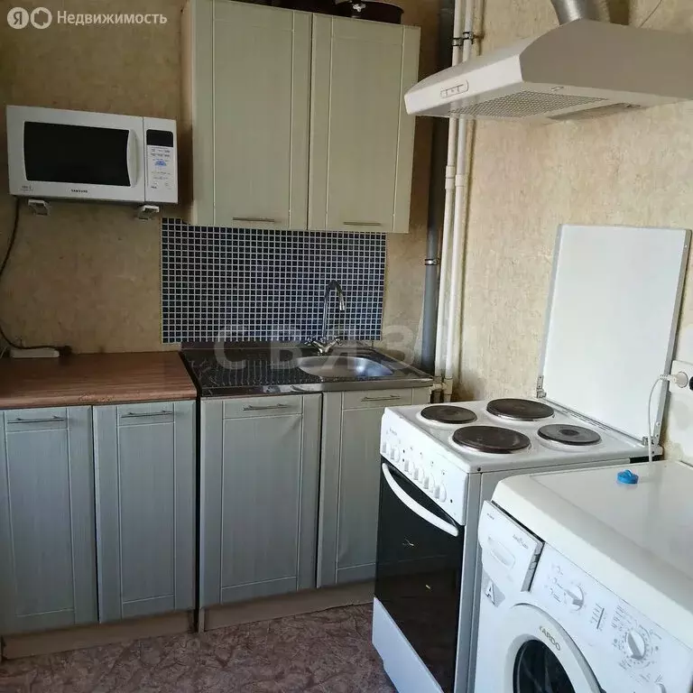 3-комнатная квартира: Тюмень, улица Василия Гольцова, 4 (70.7 м) - Фото 2