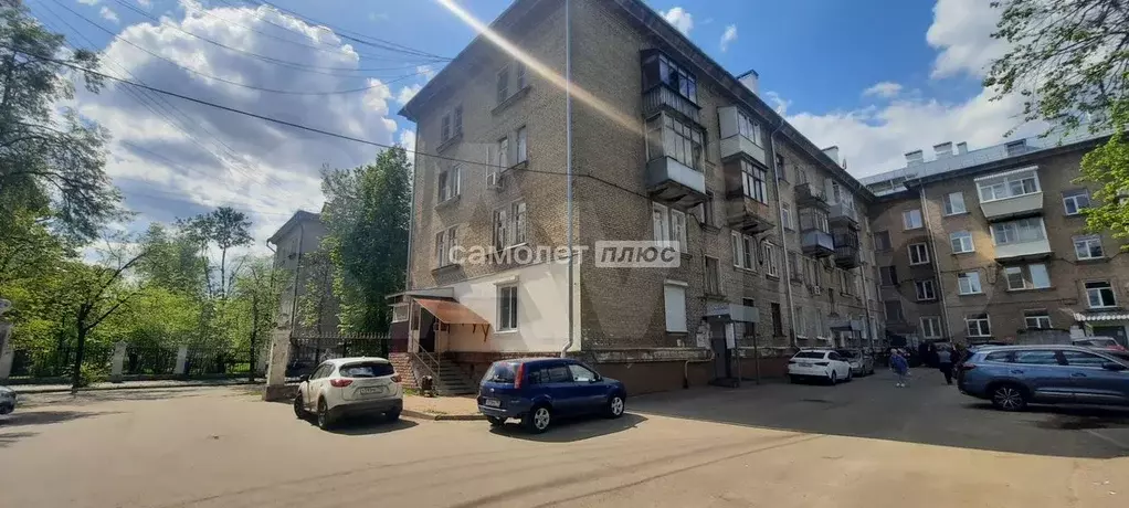 Комната 12,9 м в 3-к., 4/4 эт. - Фото 0