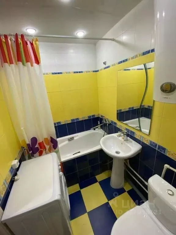 2-к кв. Астраханская область, Астрахань ул. Ботвина, 8 (47.0 м) - Фото 2