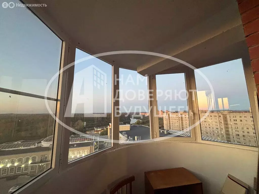 2-комнатная квартира: Глазов, Первомайская улица, 6 (68.4 м) - Фото 1