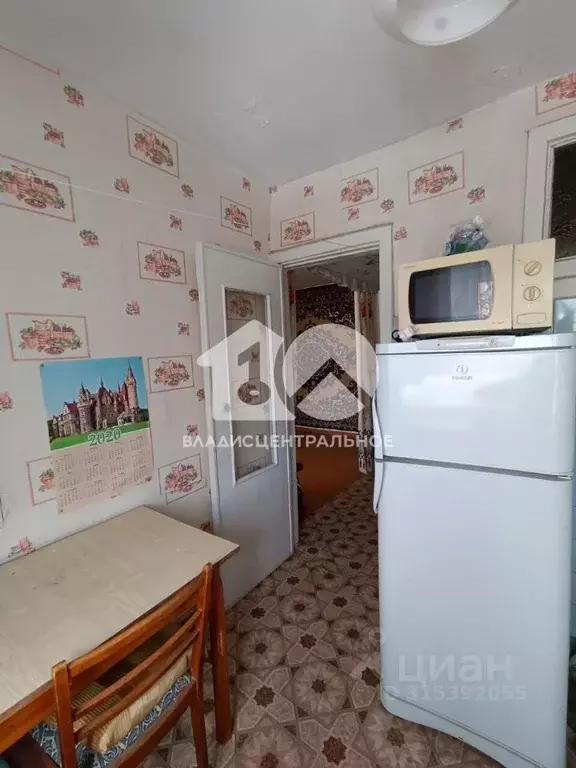1-к кв. Новосибирская область, Новосибирск ул. Блюхера, 65 (30.0 м) - Фото 0