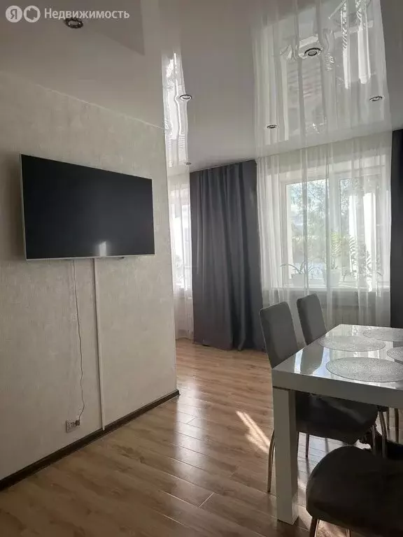 2-комнатная квартира: Республика Саха (Якутия), городской округ Жатай, ... - Фото 2