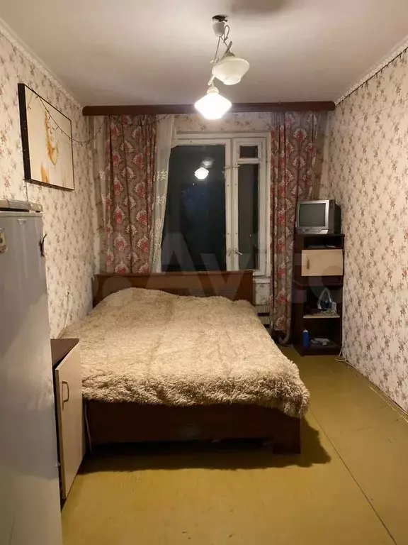 Комната 11,7 м в 3-к., 4/9 эт. - Фото 0