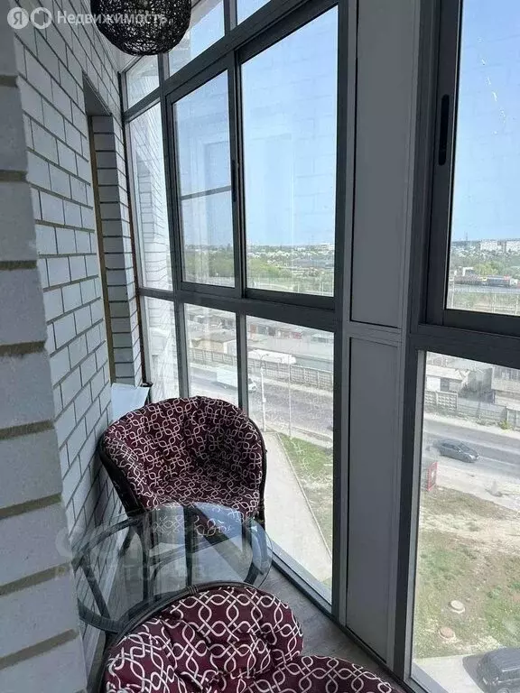 1-комнатная квартира: Волгоград, проезд Дорожников, 44 (42 м) - Фото 0