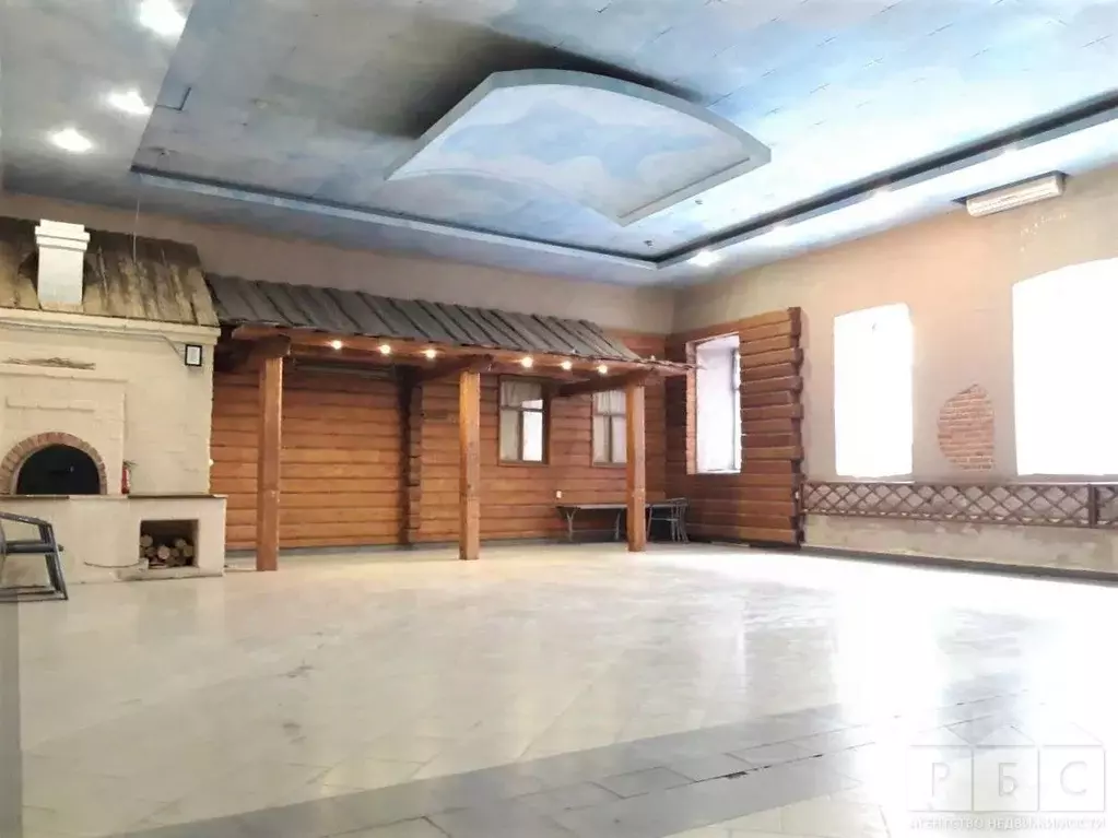 Помещение свободного назначения в Саратовская область, Энгельс ул. ... - Фото 2