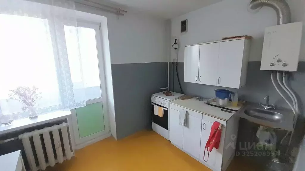 1-к кв. Крым, Феодосия ш. Симферопольское, 31Г (34.5 м) - Фото 2