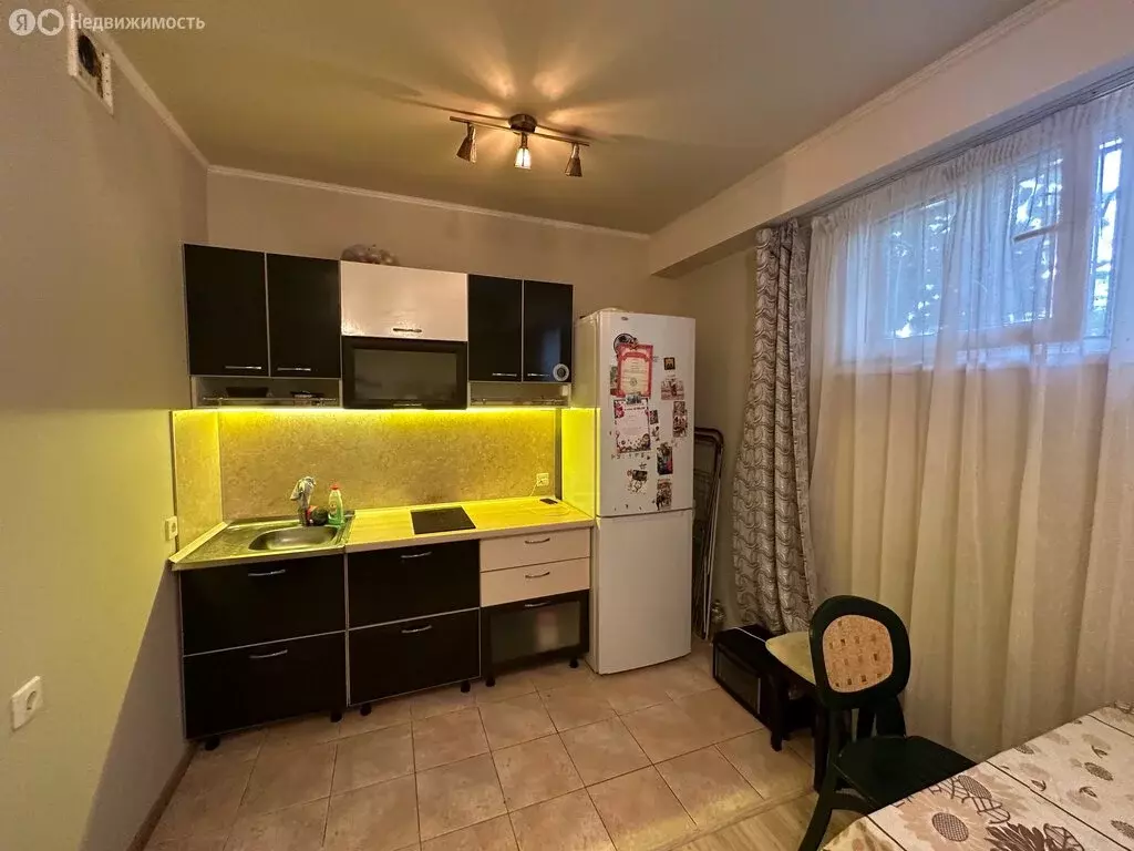 2-комнатная квартира: Сочи, Молодогвардейская улица, 2/30 (41 м) - Фото 1